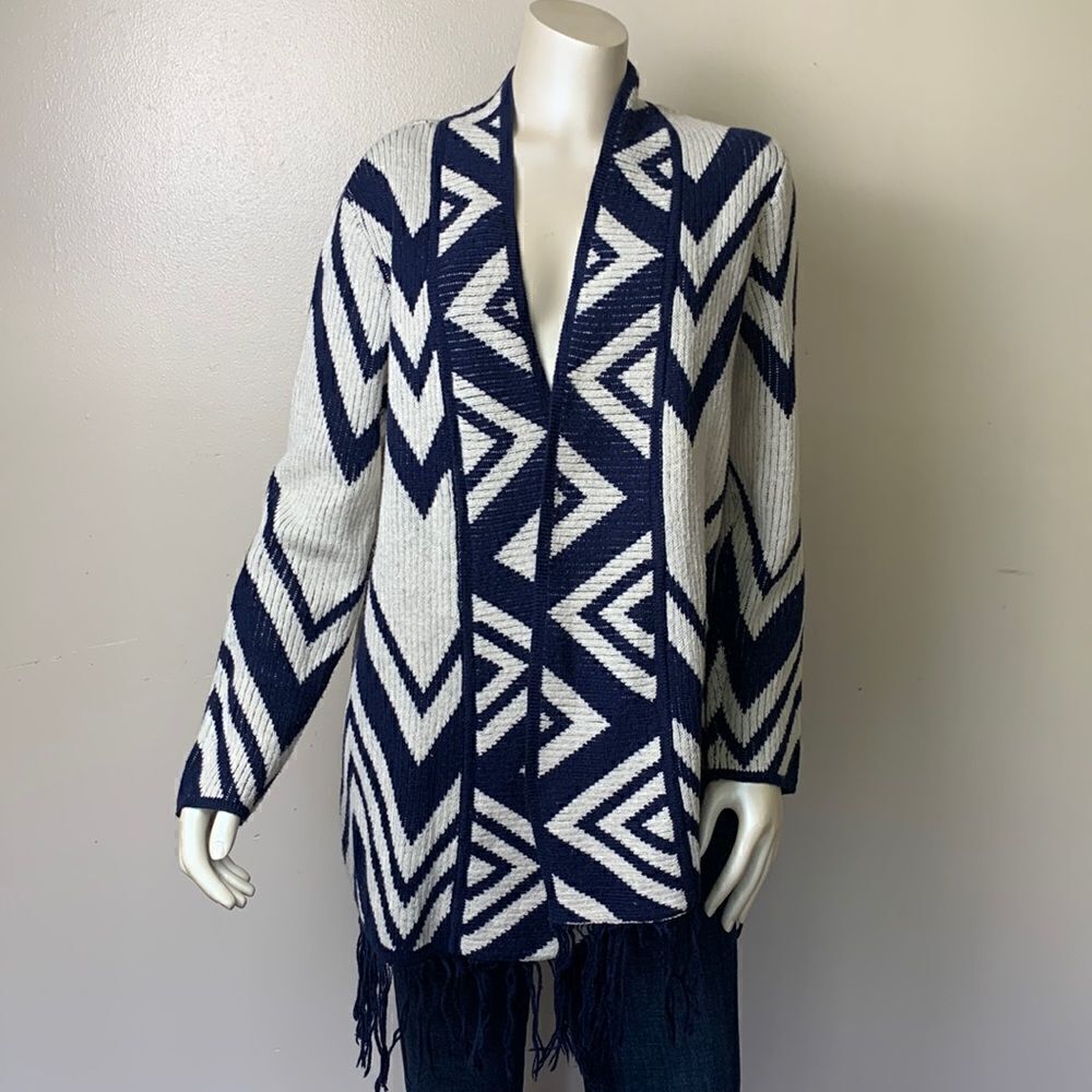 CHICOS size 2 cardigan sweater fringe boho chevron zig zag large L southeastern